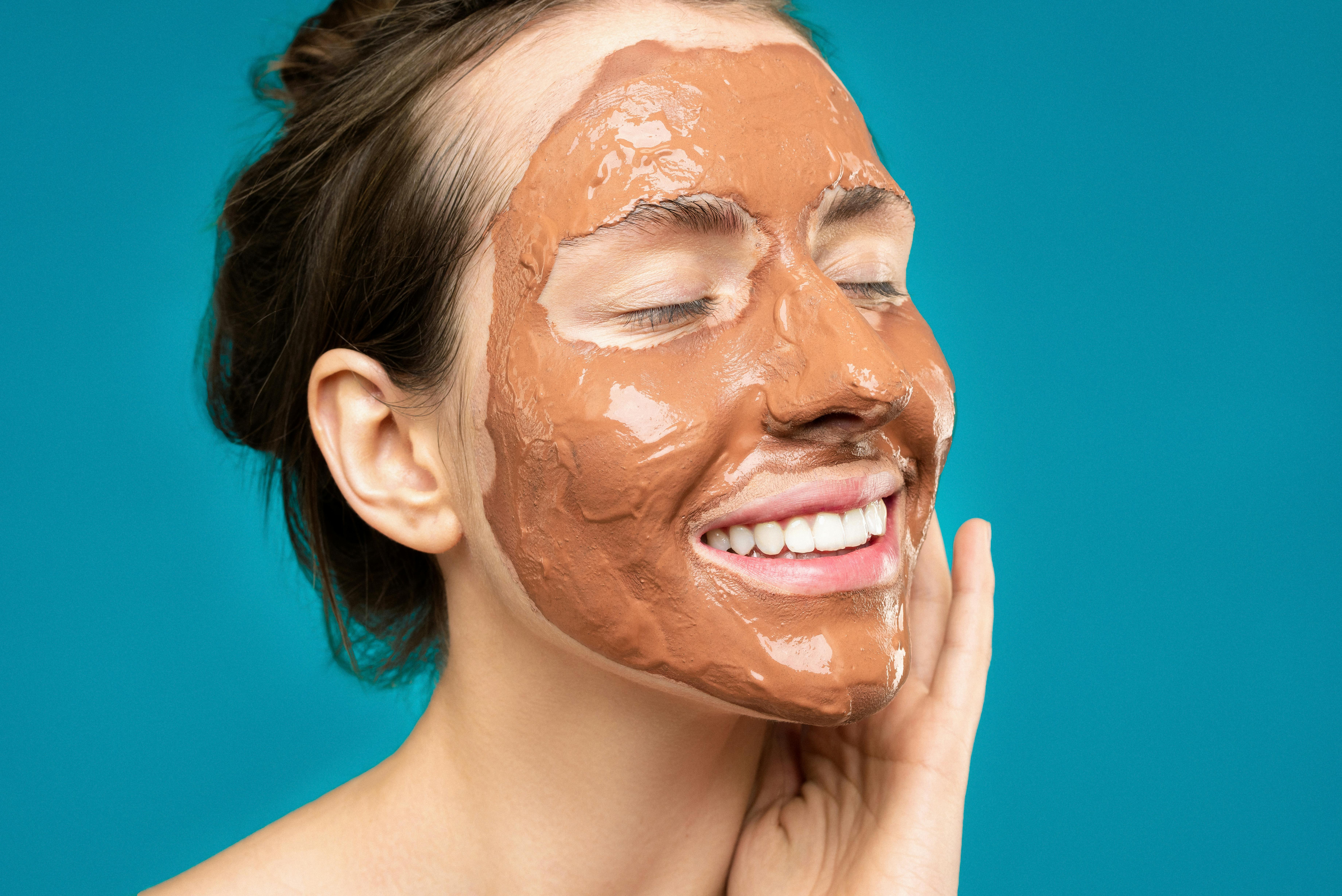 Face Mask Skin Care Guide: Benefits, Types, and How to Use for Glowing Skin
