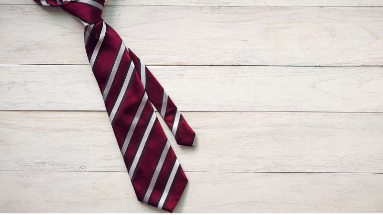 how to tie a tie